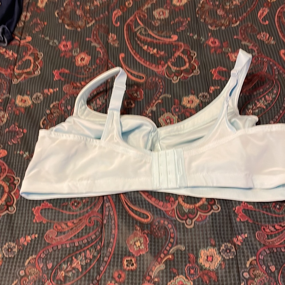 Bra - Picture 2 of 3